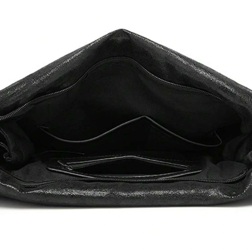 The STELLA Black Chained Handbag Shoulder Hobo - BRAND NEW BOUTIQUE ITEM